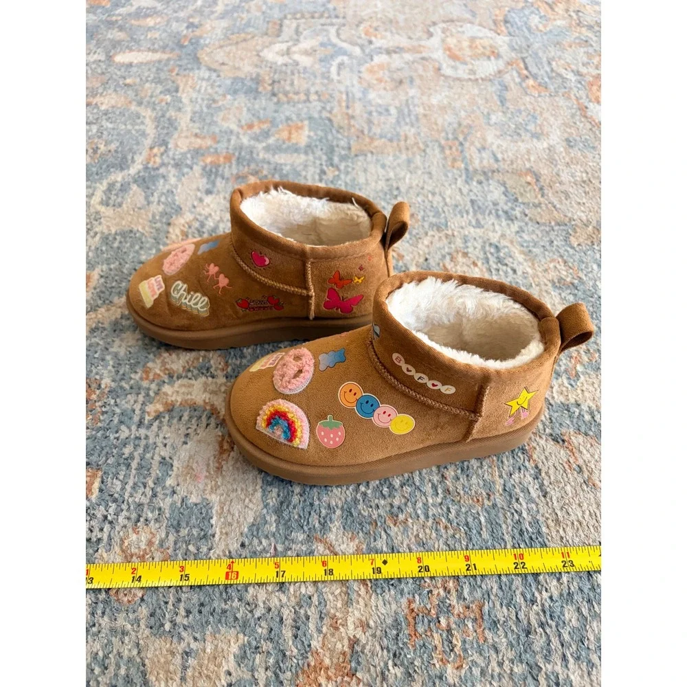 Steve Madden Rizz Girls' Platform Brown Suede Slipper Boots Decorative Patches 9